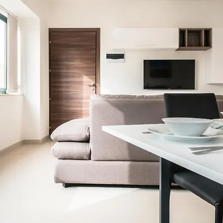 Luxurious Double Central 5 Min To The Sea