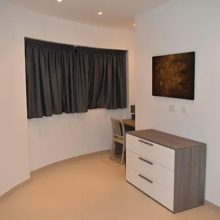 Luxurious Double Central 5 Min To The Sea Affittacamere