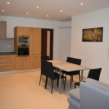 Luxurious Double Central 5 Min To The Sea Affittacamere