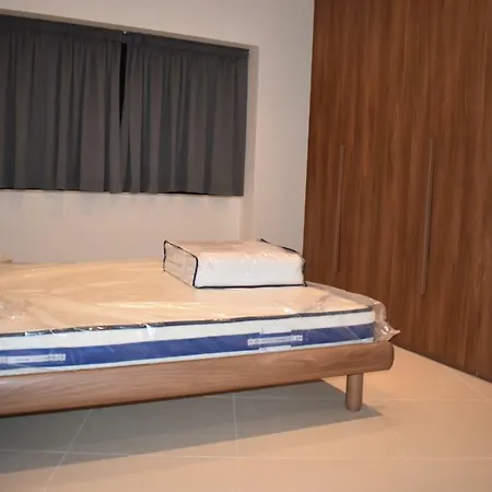 Luxurious Double Central 5 Min To The Sea Affittacamere Ta Xbiex