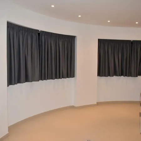 Affittacamere Luxurious Double Central 5 Min To The Sea