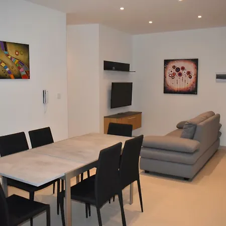 Luxurious Double Central 5 Min To The Sea Affittacamere