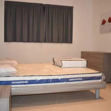 Luxurious Double Central 5 Min To The Sea * Ta Xbiex