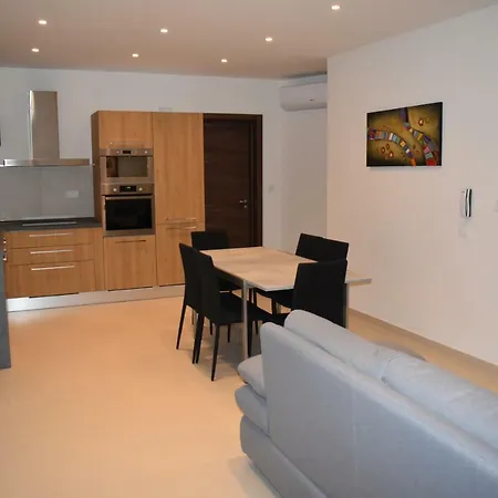 Luxurious Double Central 5 Min To The Sea * Ta Xbiex