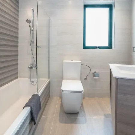 Luxurious Double Central 5 Min To The Sea Affittacamere