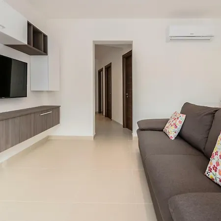 Affittacamere Luxurious Double Central 5 Min To The Sea