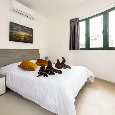 Luxurious Double Central 5 Min To The Sea
